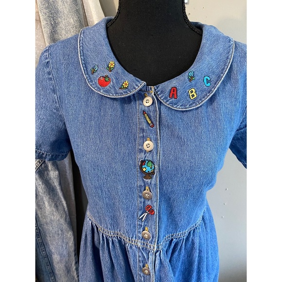 teacher denim dress | Teacher outfits